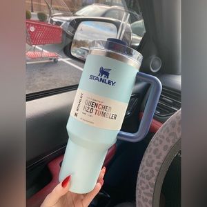 NWT Stanley Quencher 40oz tumbler Watercolor Blue Limited Edition
